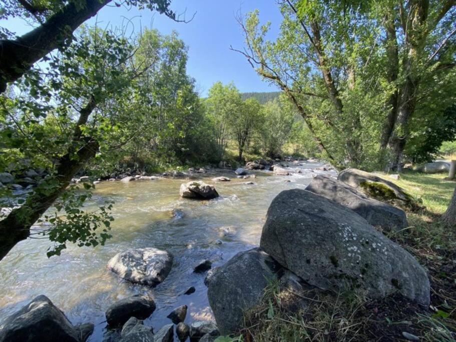 Precioso Apartamento Con Jardin Privado A 4 Km De Puigcerda Enveitg Dış mekan fotoğraf